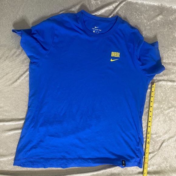 NIKE BRASIL GRAPHIC T-SHIRT - Picture 8 of 8